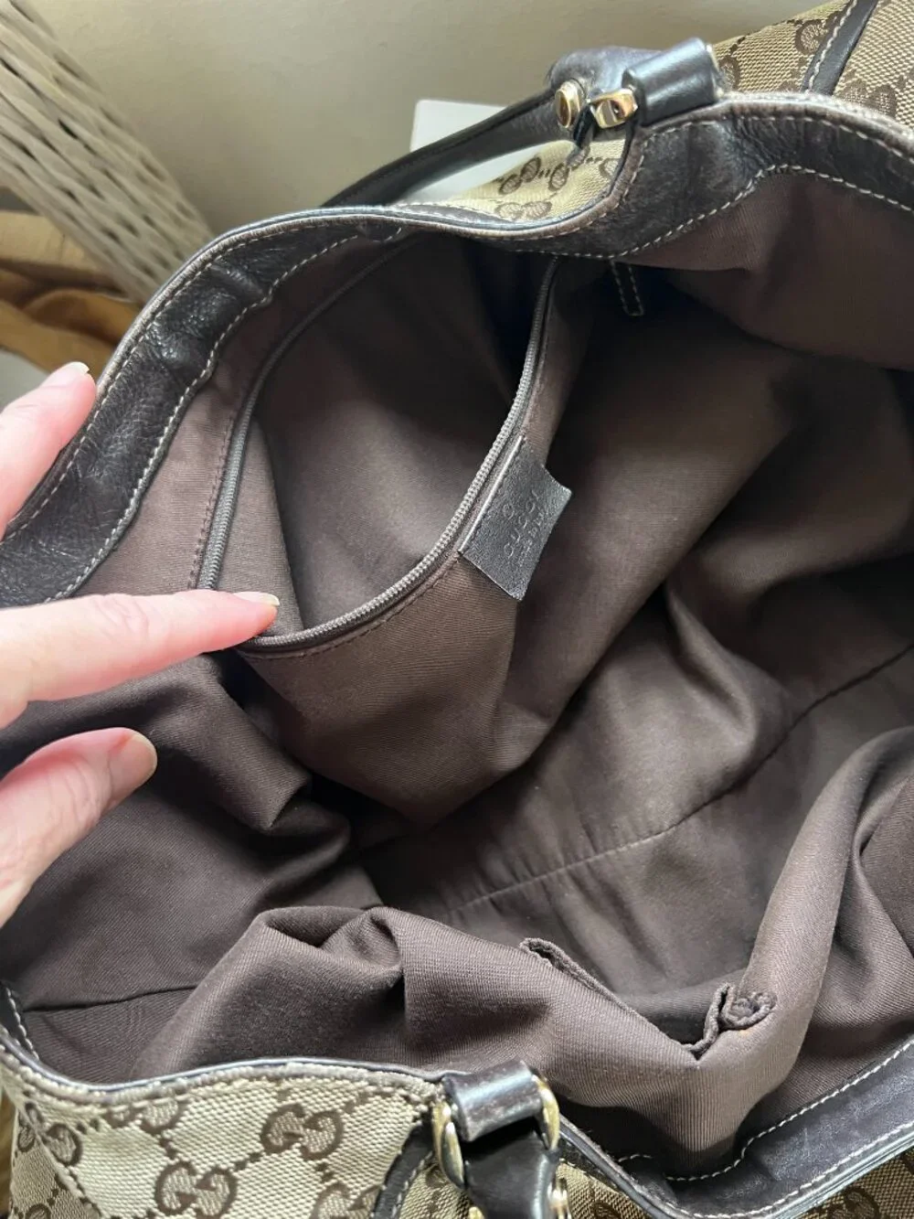 Gucci hobo bag